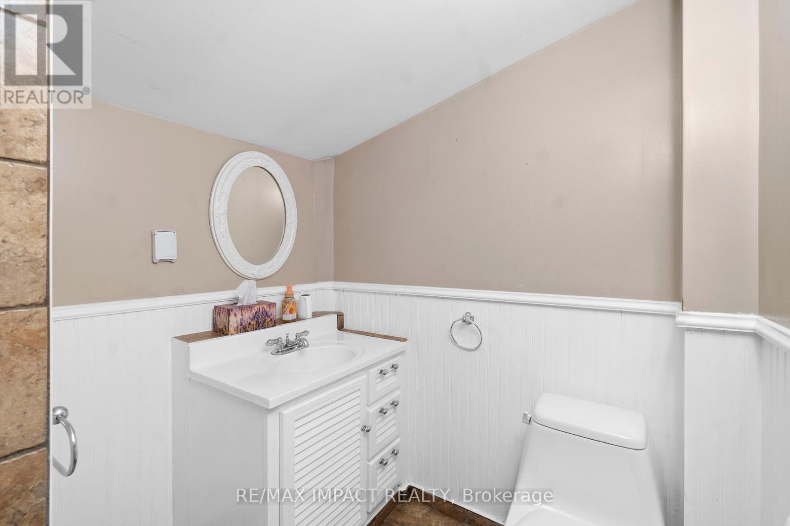 355 Bond Street, Cobourg, Ontario  K9A 3K7 - Photo 43 - X12418892