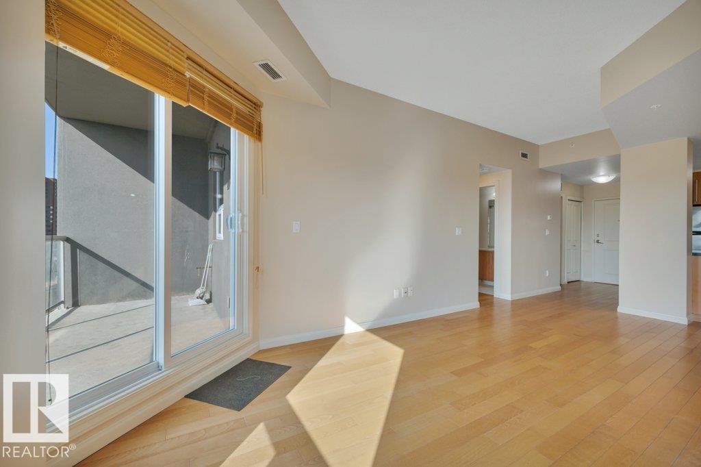 #904 9819 104 St Nw, Edmonton, Alberta  T5K 0Y8 - Photo 13 - E4458900
