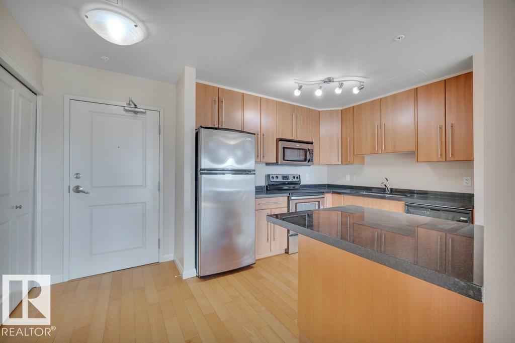 #904 9819 104 St Nw, Edmonton, Alberta  T5K 0Y8 - Photo 7 - E4458900