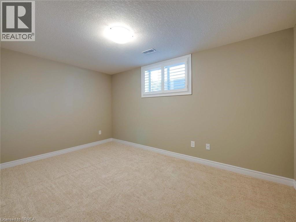 32 Patten Drive, St. George, Ontario  N0E 1N0 - Photo 27 - 40772272
