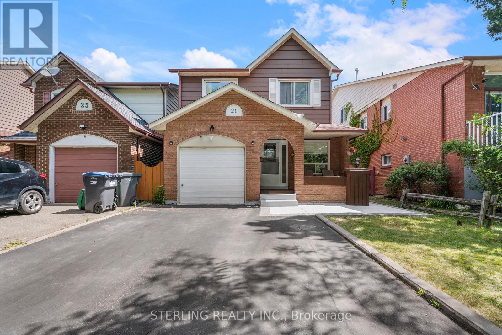 21 FOXACRE ROW, Brampton, Ontario