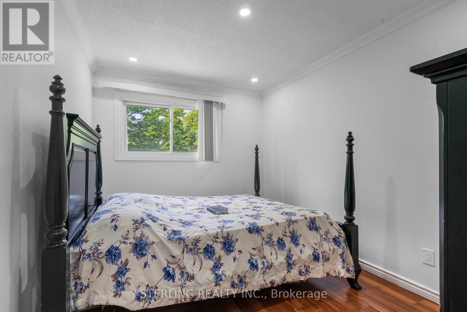 21 Foxacre Row, Brampton, Ontario  L6V 3V7 - Photo 14 - W12418711