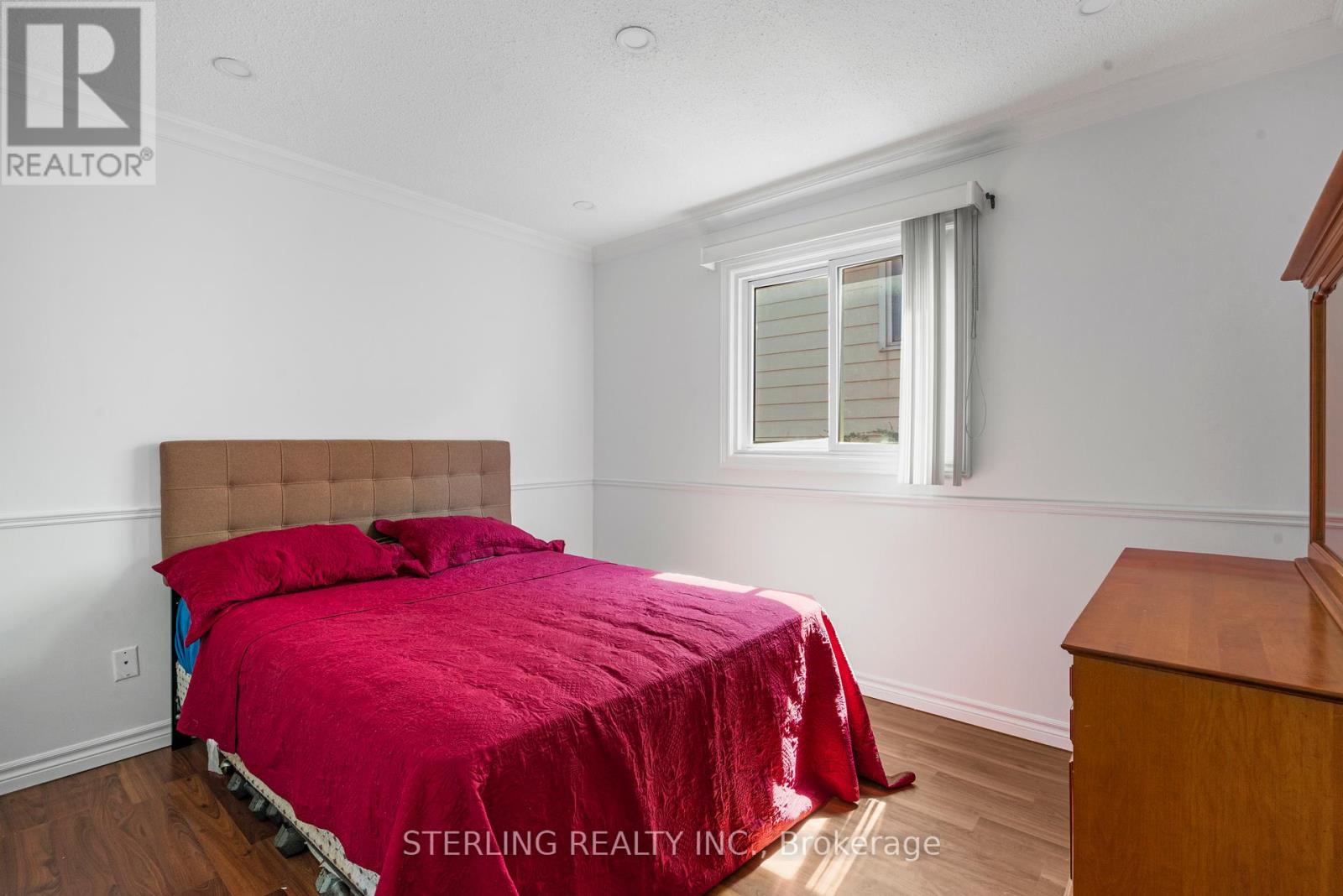 21 Foxacre Row, Brampton, Ontario  L6V 3V7 - Photo 15 - W12418711