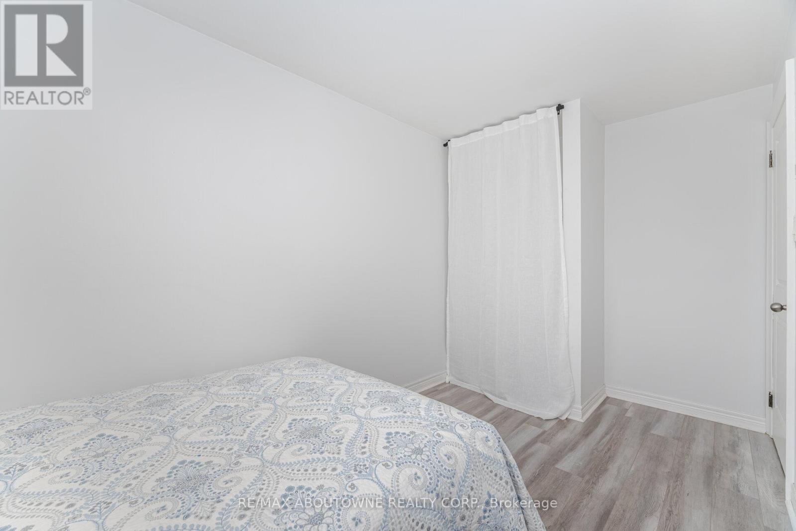27 - 2779 Gananoque Drive, Mississauga, Ontario  L5N 2E4 - Photo 20 - W12418721