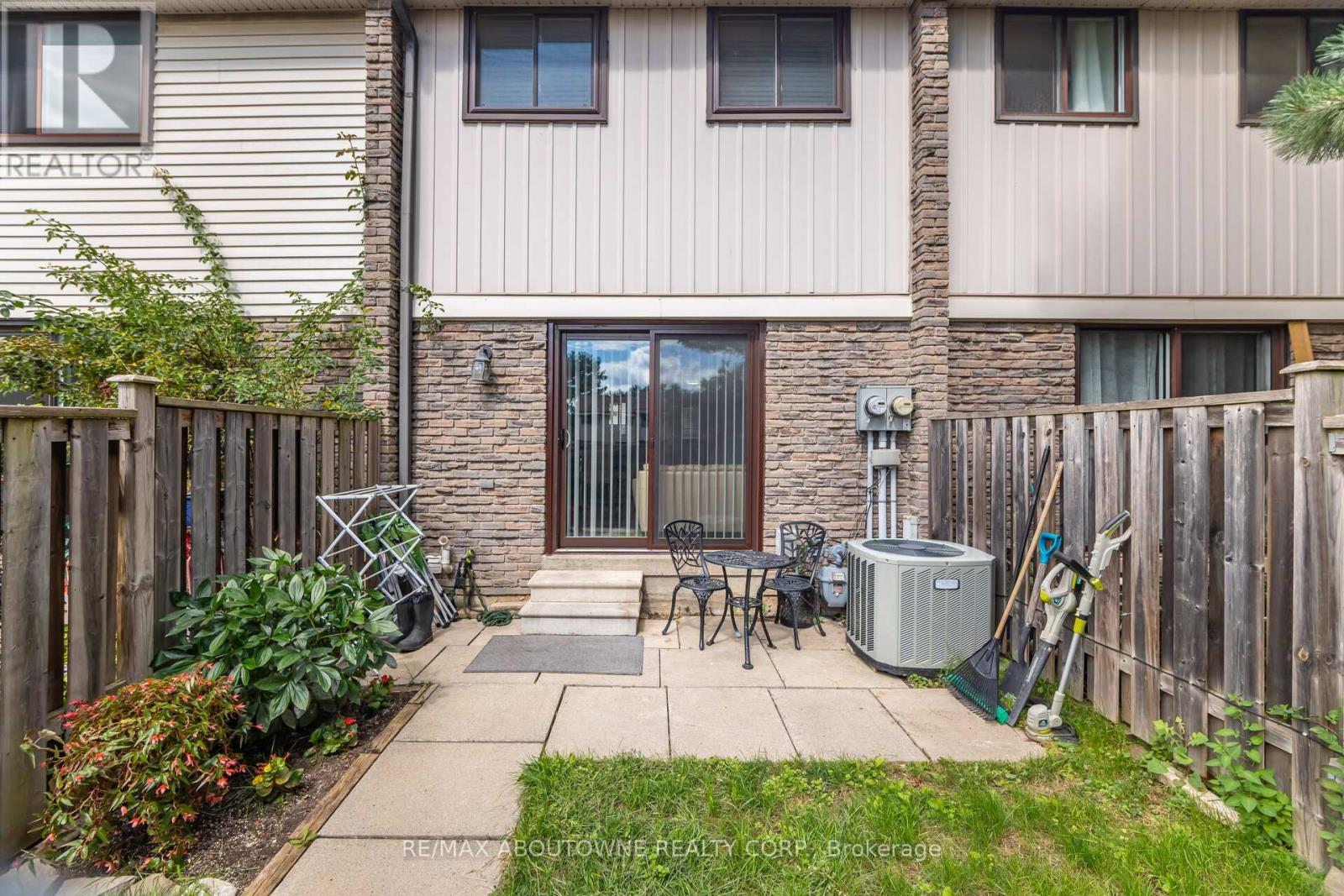27 - 2779 Gananoque Drive, Mississauga, Ontario  L5N 2E4 - Photo 27 - W12418721