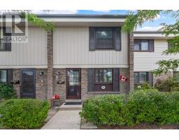 27 - 2779 GANANOQUE DRIVE, Mississauga, Ontario