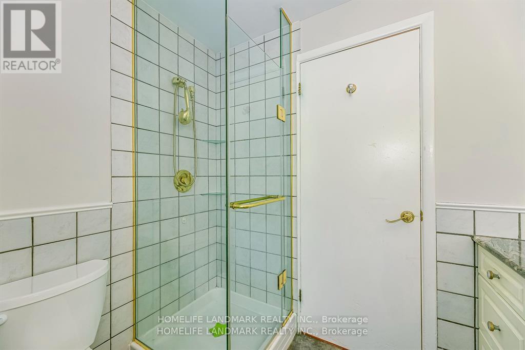 115 Wolfdale Avenue, Oakville, Ontario  L6L 4R9 - Photo 14 - W12418745