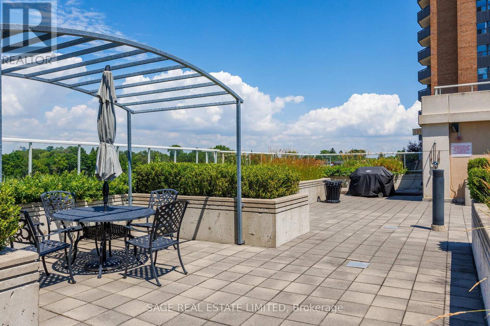 1302 - 3865 Lake Shore Boulevard W, Toronto, Ontario M8W 0A2 - Photo 30 - W12418757