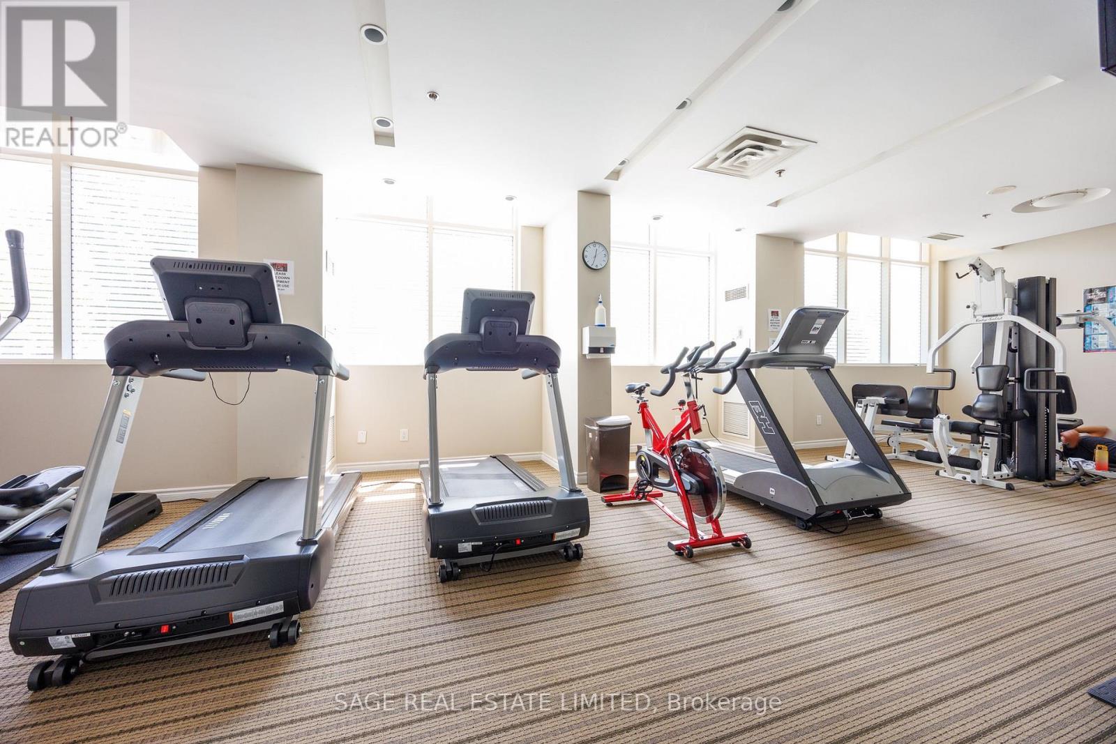 1302 - 3865 Lake Shore Boulevard W, Toronto, Ontario M8W 0A2 - Photo 33 - W12418757