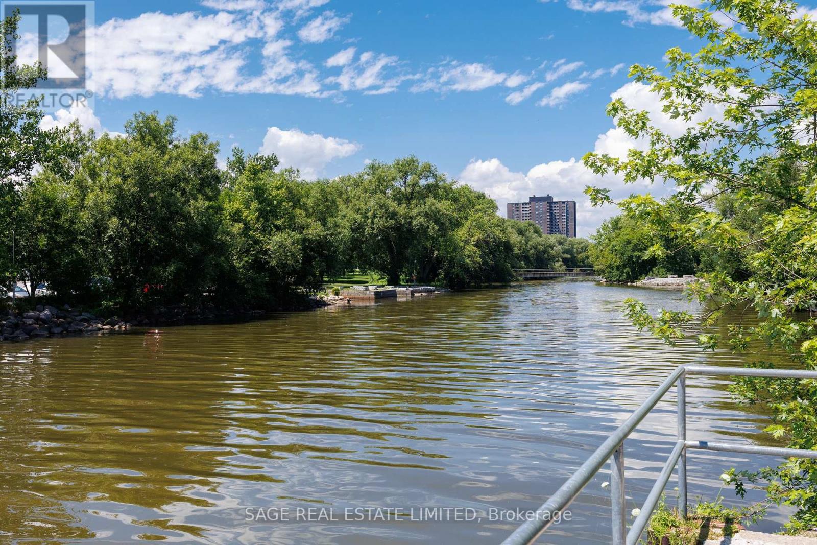 1302 - 3865 Lake Shore Boulevard W, Toronto, Ontario M8W 0A2 - Photo 38 - W12418757