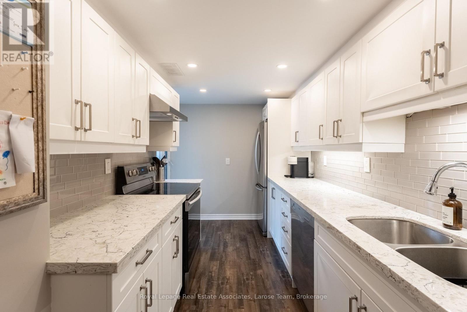 201 - 1425 Ghent Avenue, Burlington, Ontario  L7S 1X5 - Photo 13 - W12418772