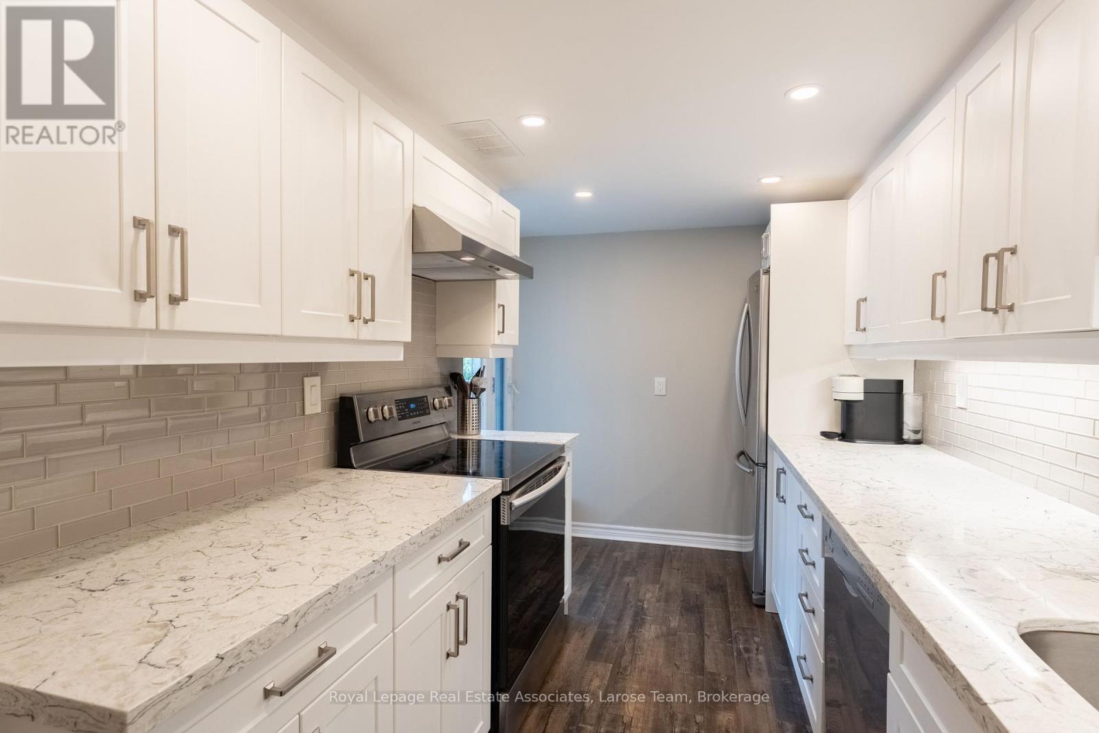 201 - 1425 Ghent Avenue, Burlington, Ontario  L7S 1X5 - Photo 15 - W12418772