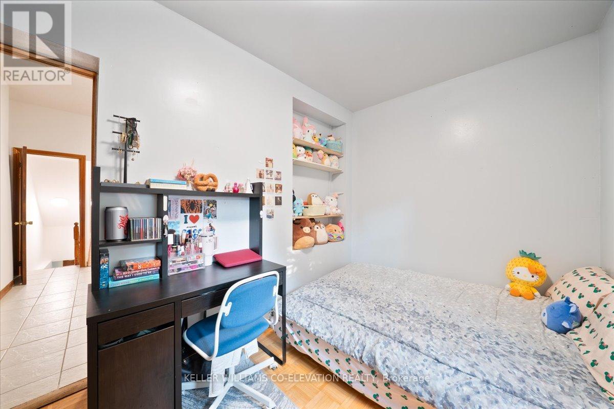 85 Emerson Avenue, Toronto, Ontario  M6H 3S7 - Photo 8 - W12418777