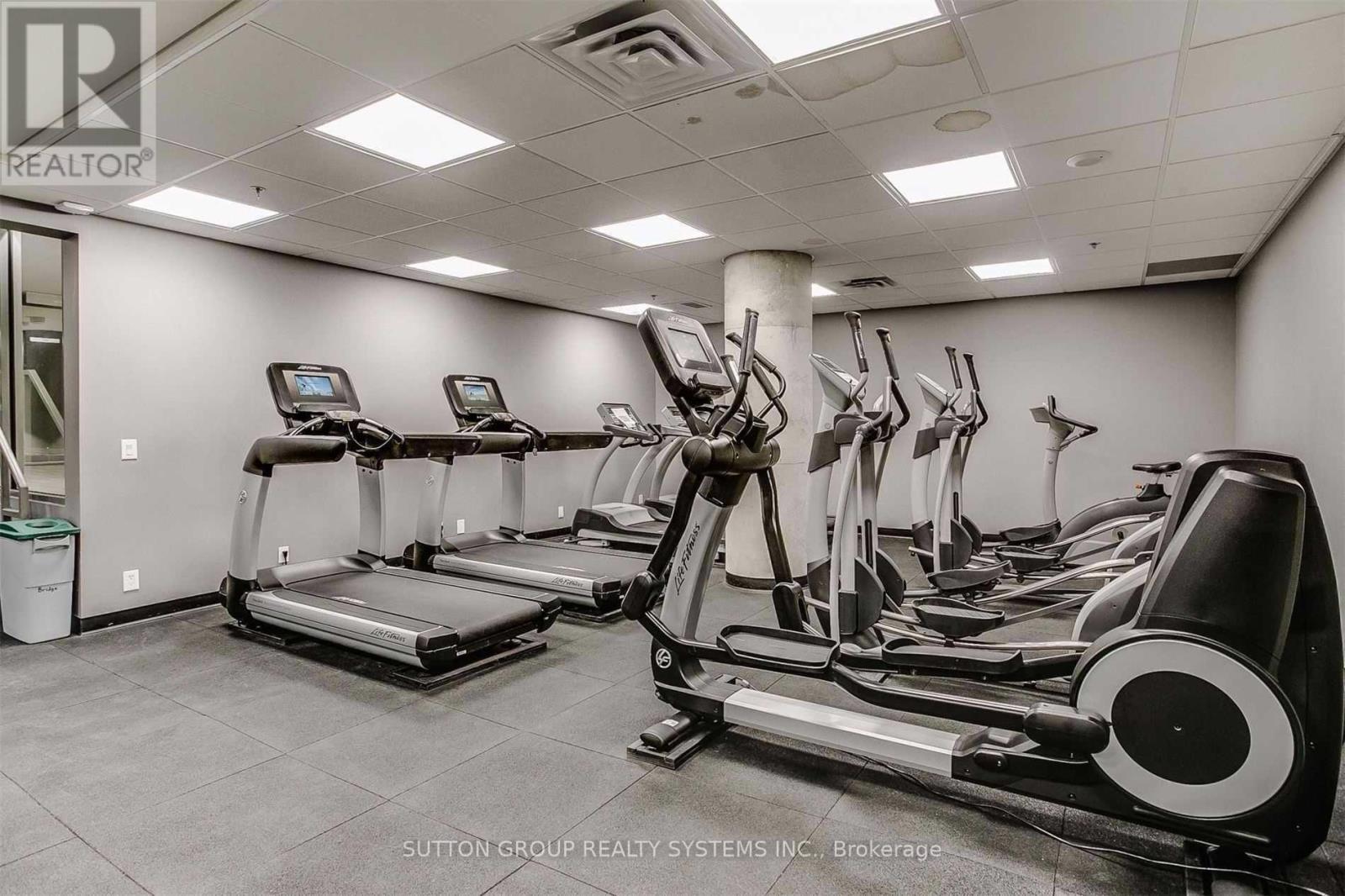105 - 38 Joe Shuster Way, Toronto, Ontario  M6K 0A5 - Photo 11 - W12418825