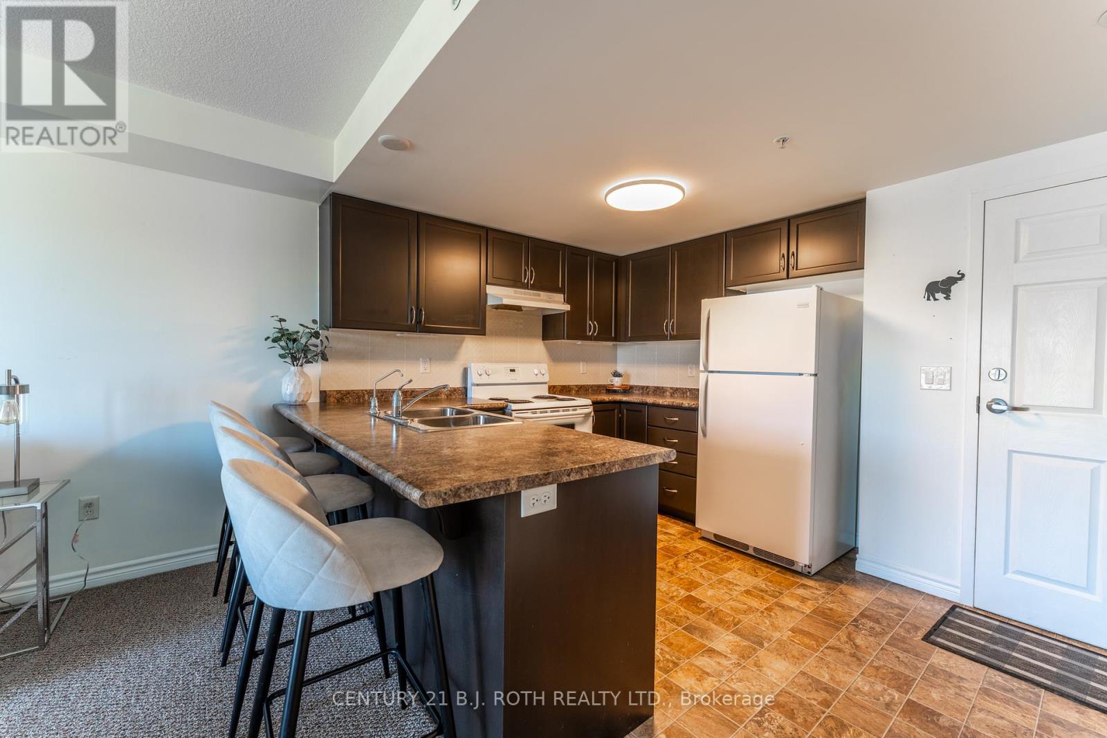 403 - 67 Kingsbury Square, Guelph, Ontario  N1L 0L3 - Photo 15 - X12418823