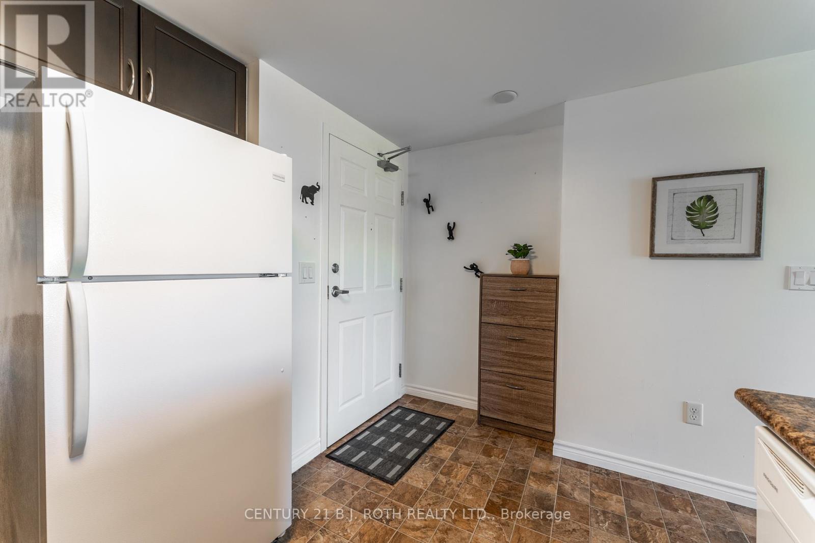 403 - 67 Kingsbury Square, Guelph, Ontario  N1L 0L3 - Photo 9 - X12418823