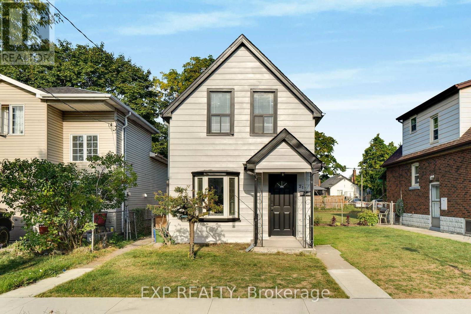 217 FAIRFIELD AVENUE, Hamilton, Ontario