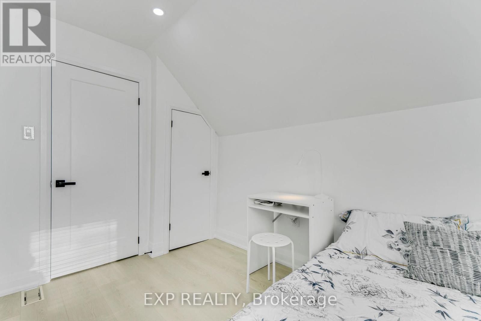 217 Fairfield Avenue, Hamilton, Ontario  L8H 5H5 - Photo 20 - X12418858