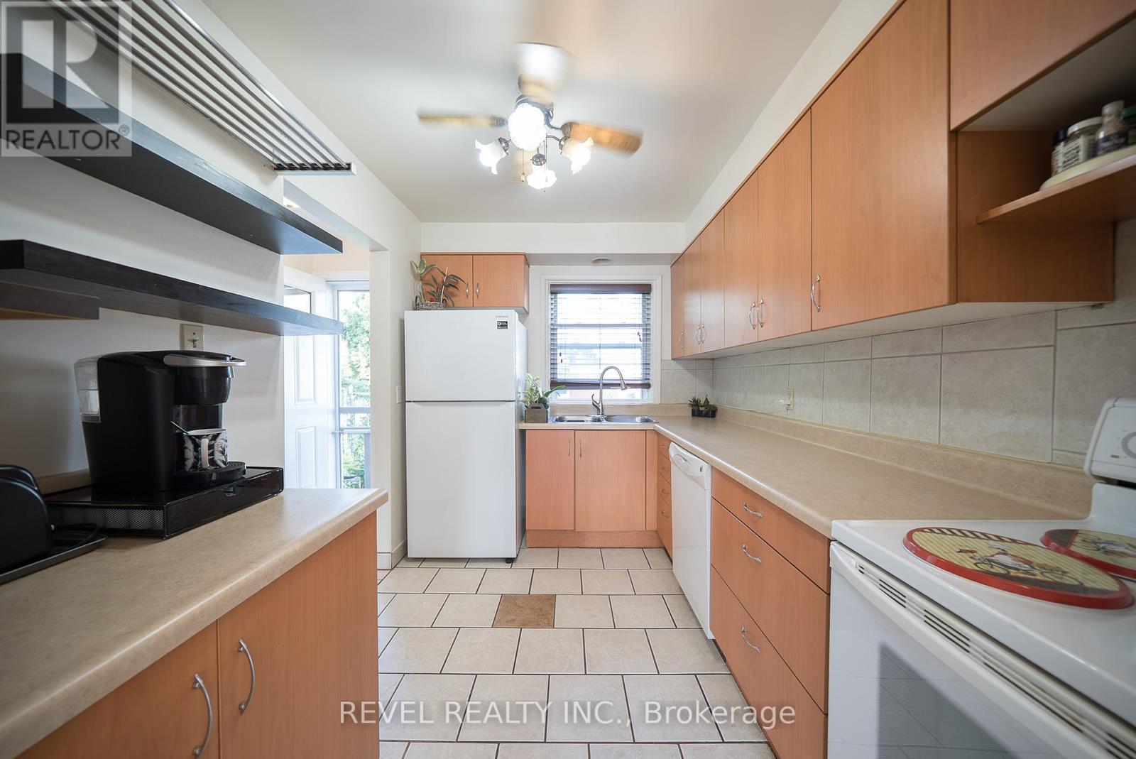 38 - 273 Elgin Street, Brantford, Ontario  N3S 5B2 - Photo 4 - X12418873