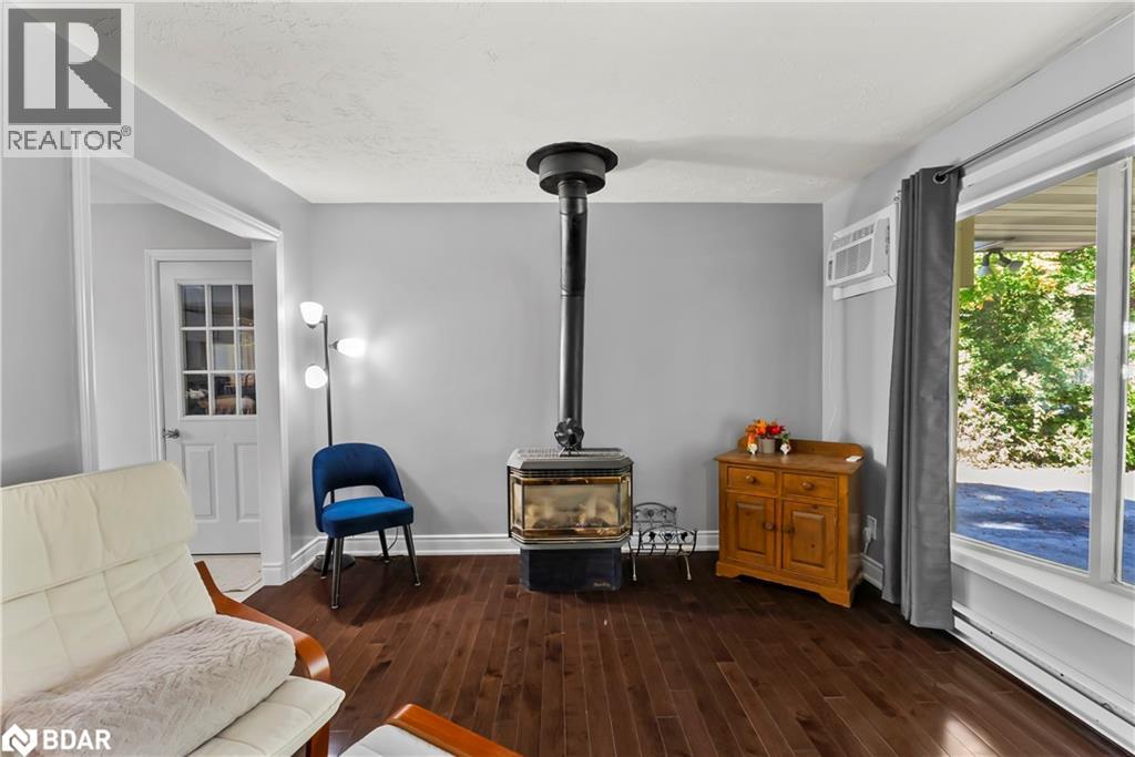 42 Birch Street, Sauble Beach, Ontario  N0H 5G0 - Photo 17 - 40772225