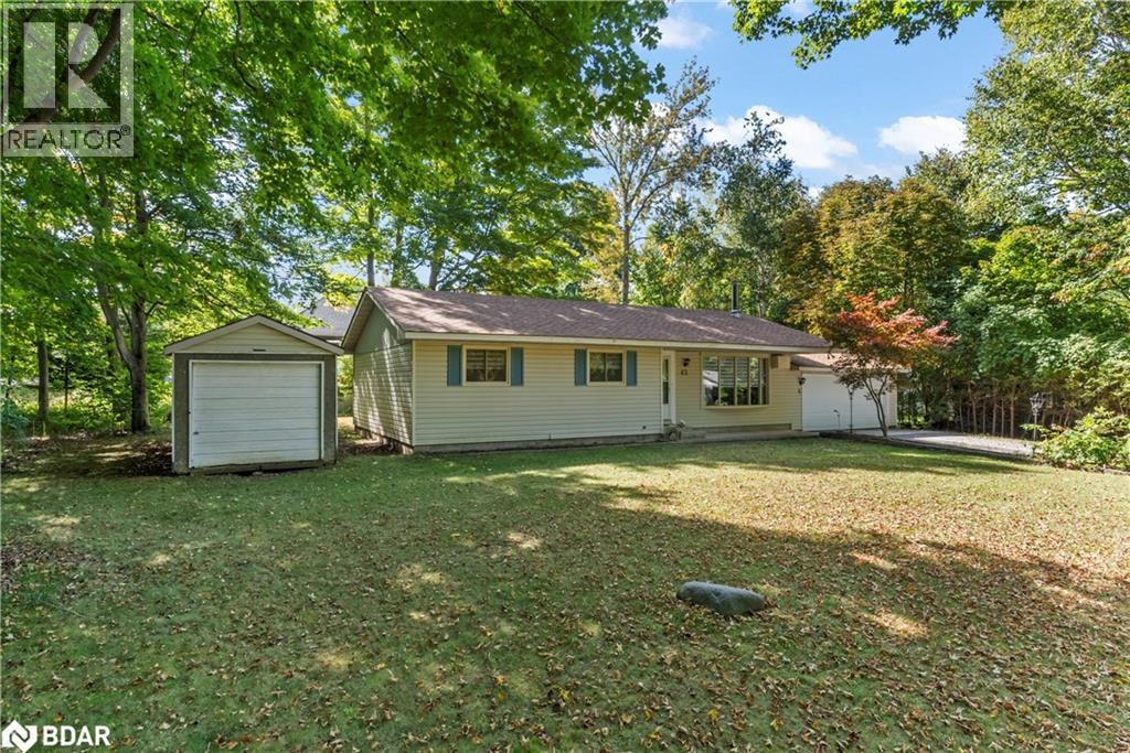 42 Birch Street, Sauble Beach, Ontario  N0H 5G0 - Photo 2 - 40772225