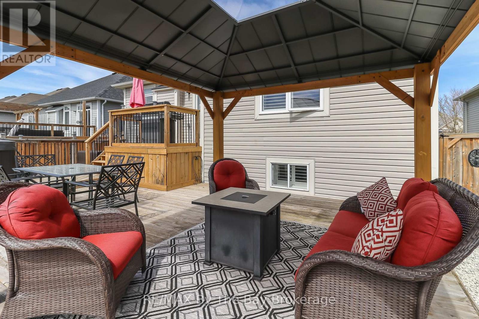 9 Broadpoint Street, Wasaga Beach, Ontario  L9Z 3B8 - Photo 44 - S12319507
