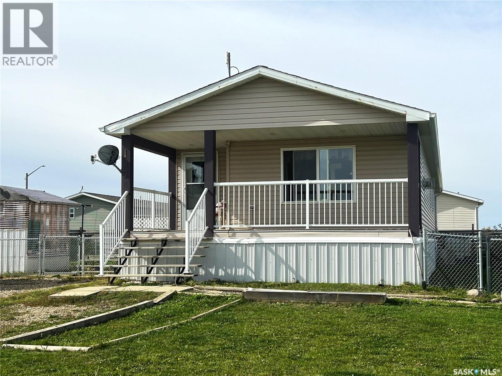 187 Robinson AVENUE, macoun, Saskatchewan