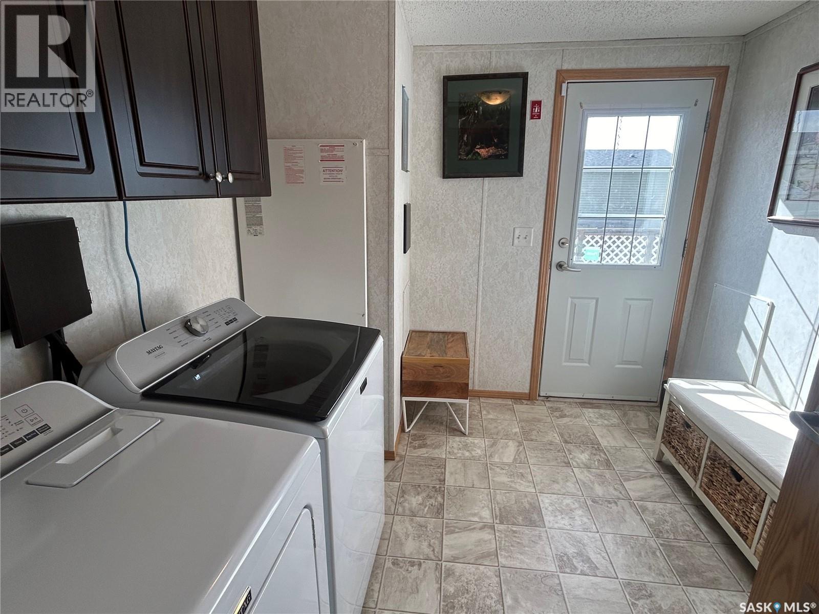 187 Robinson Avenue, Macoun, Saskatchewan  S0C 1P0 - Photo 11 - SK018906
