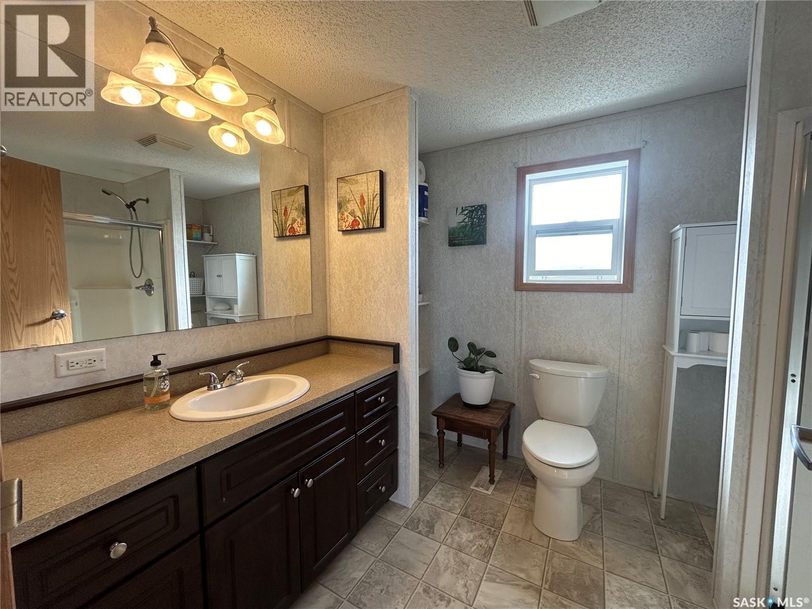 187 Robinson Avenue, Macoun, Saskatchewan  S0C 1P0 - Photo 17 - SK018906