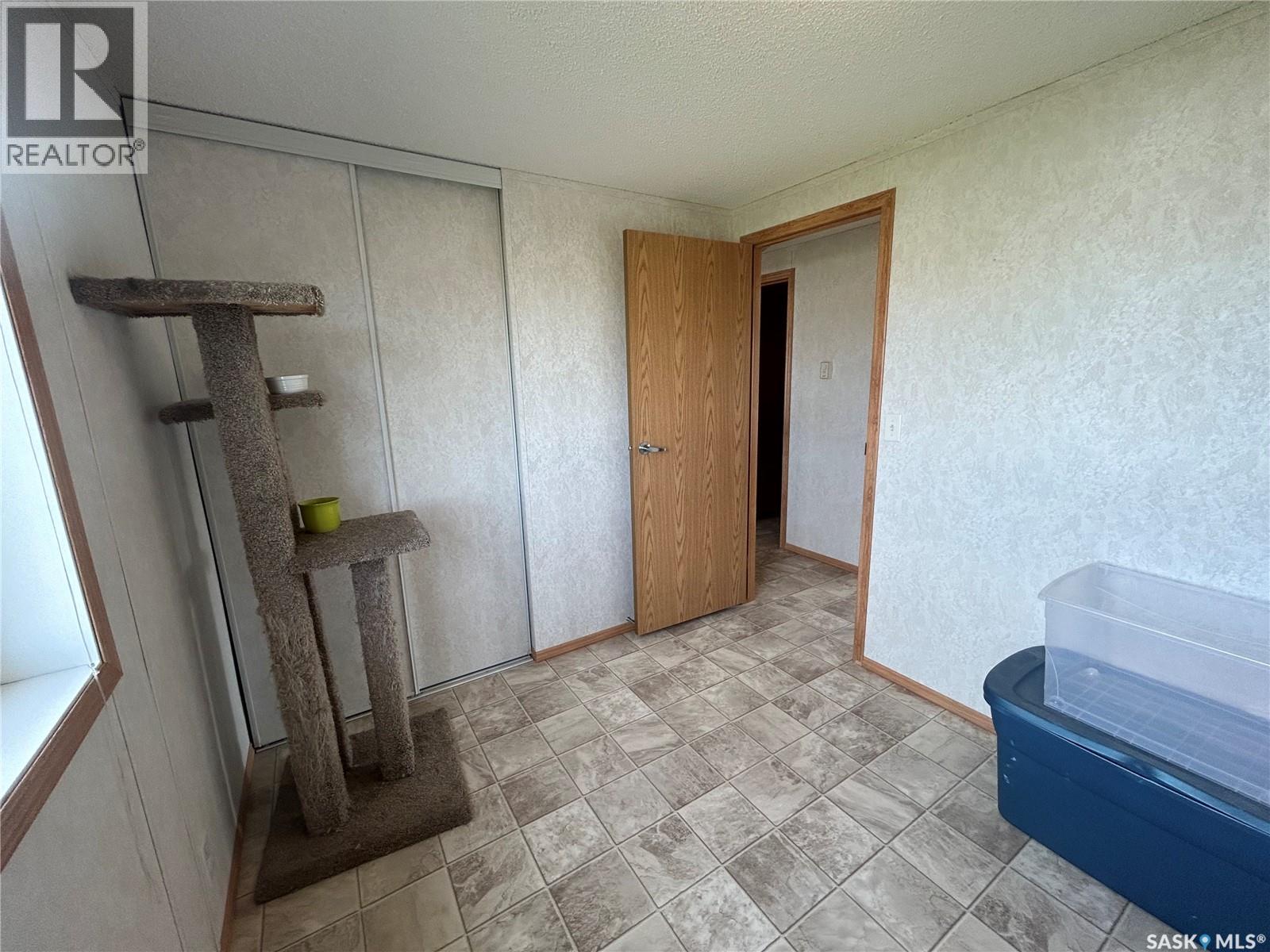 187 Robinson Avenue, Macoun, Saskatchewan  S0C 1P0 - Photo 22 - SK018906