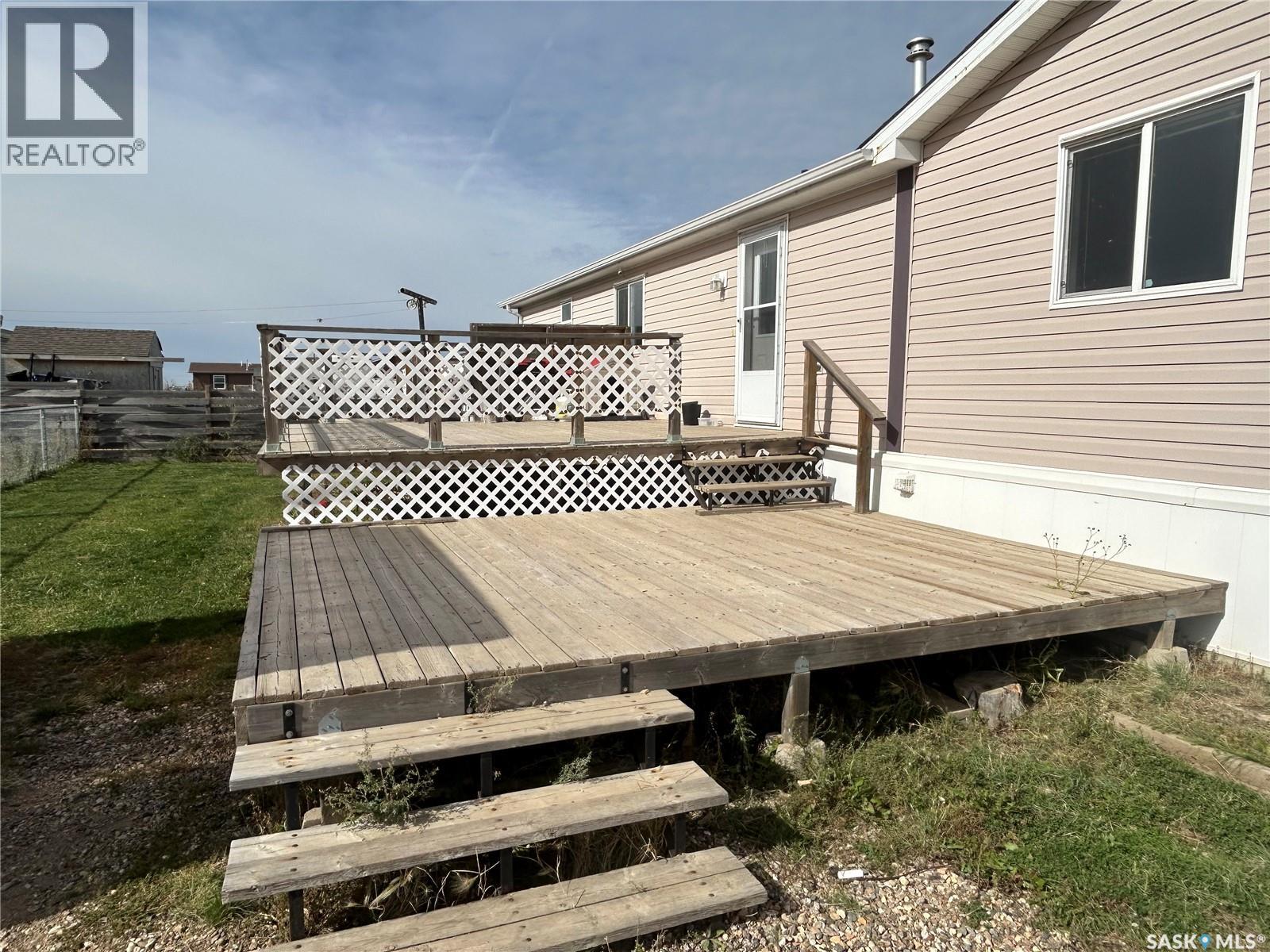 187 Robinson Avenue, Macoun, Saskatchewan  S0C 1P0 - Photo 26 - SK018906