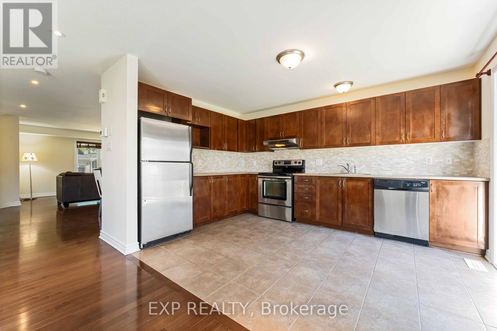 205 Temagami Drive, Ottawa, Ontario  K2J 0X7 - Photo 13 - X12418178