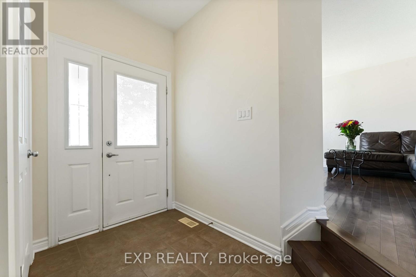 205 Temagami Drive, Ottawa, Ontario  K2J 0X7 - Photo 4 - X12418178