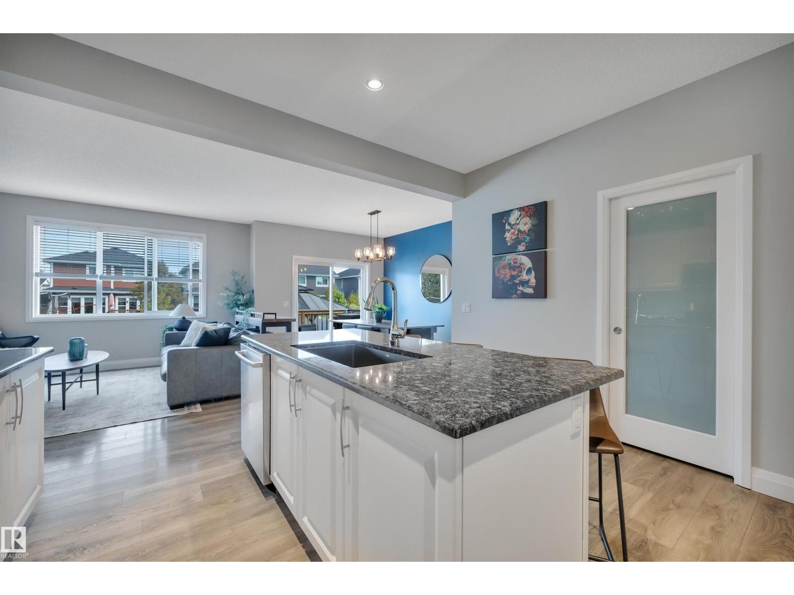 220 Simpkins Bn, Leduc, Alberta  T9E 1B3 - Photo 15 - E4454415