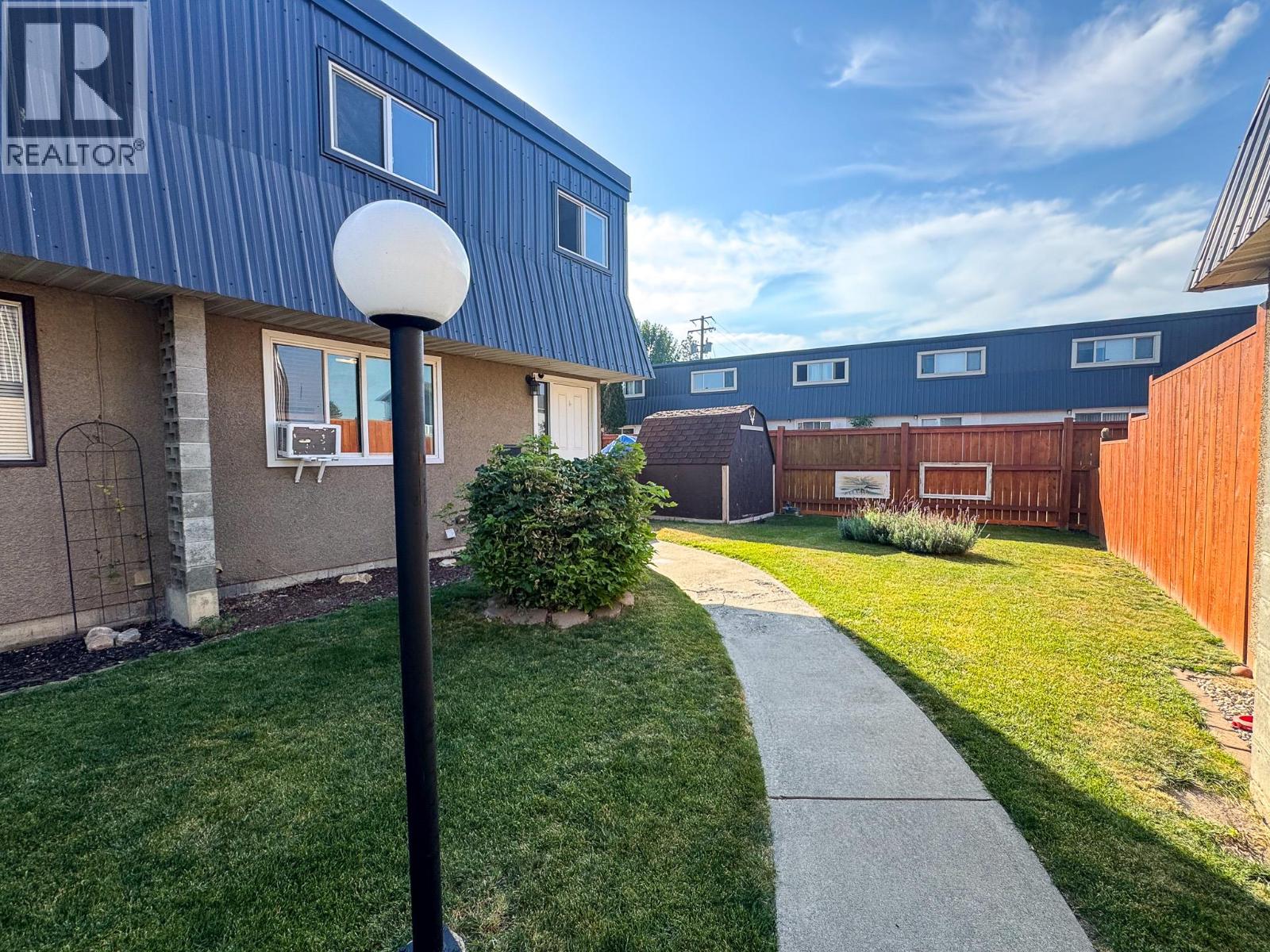 118 23rd Avenue S Unit# 6, Cranbrook, British Columbia  V1C 4P1 - Photo 3 - 10363688