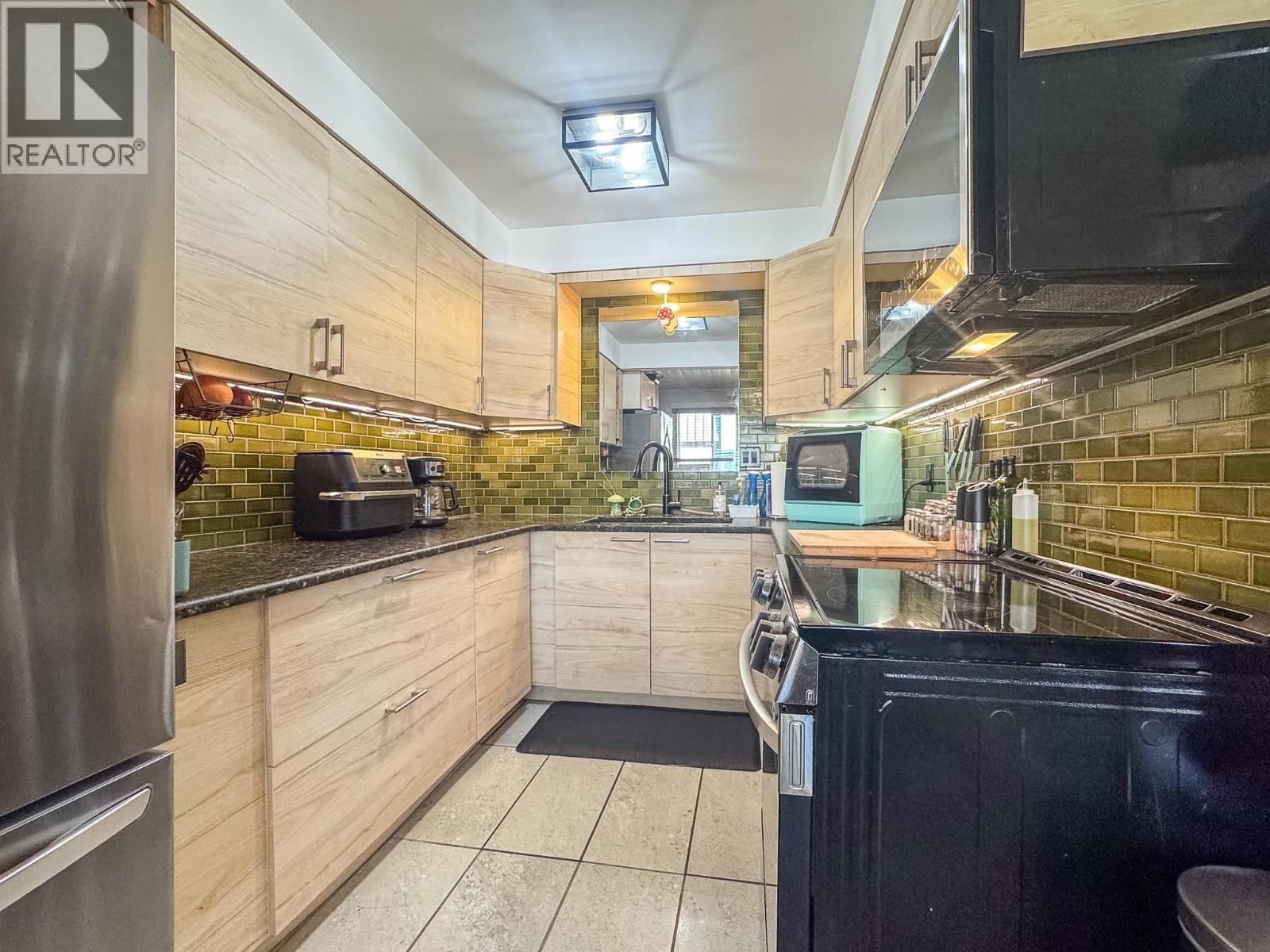 118 23rd Avenue S Unit# 6, Cranbrook, British Columbia  V1C 4P1 - Photo 7 - 10363688