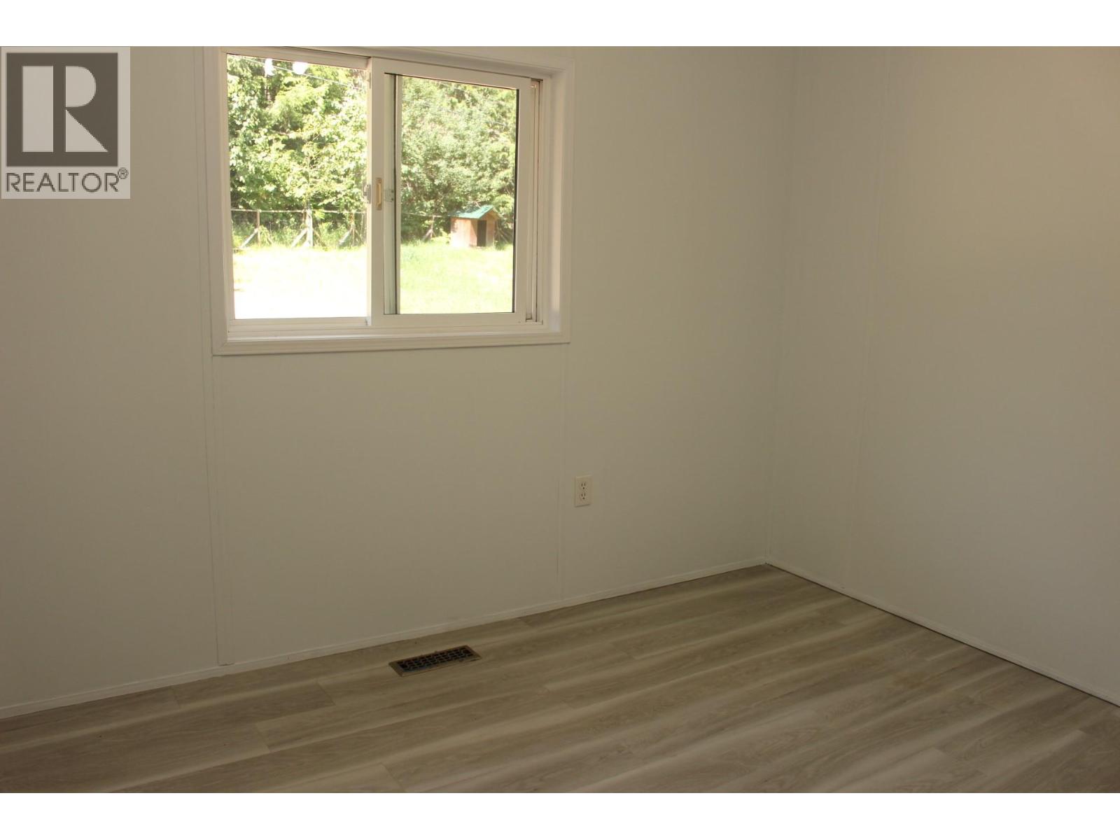 1531 Mountain Ridge Road, Robson, British Columbia  V1N 4S2 - Photo 22 - 10356576