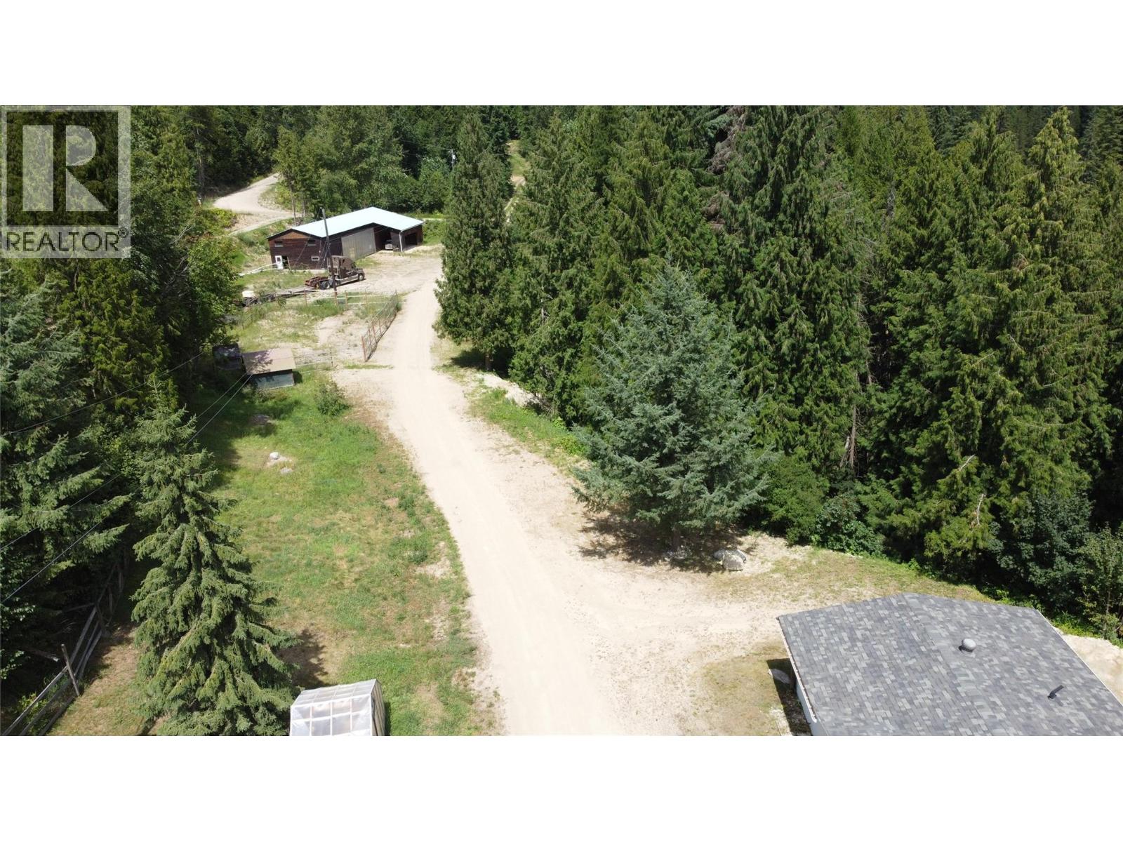 1531 Mountain Ridge Road, Robson, British Columbia  V1N 4S2 - Photo 46 - 10356576