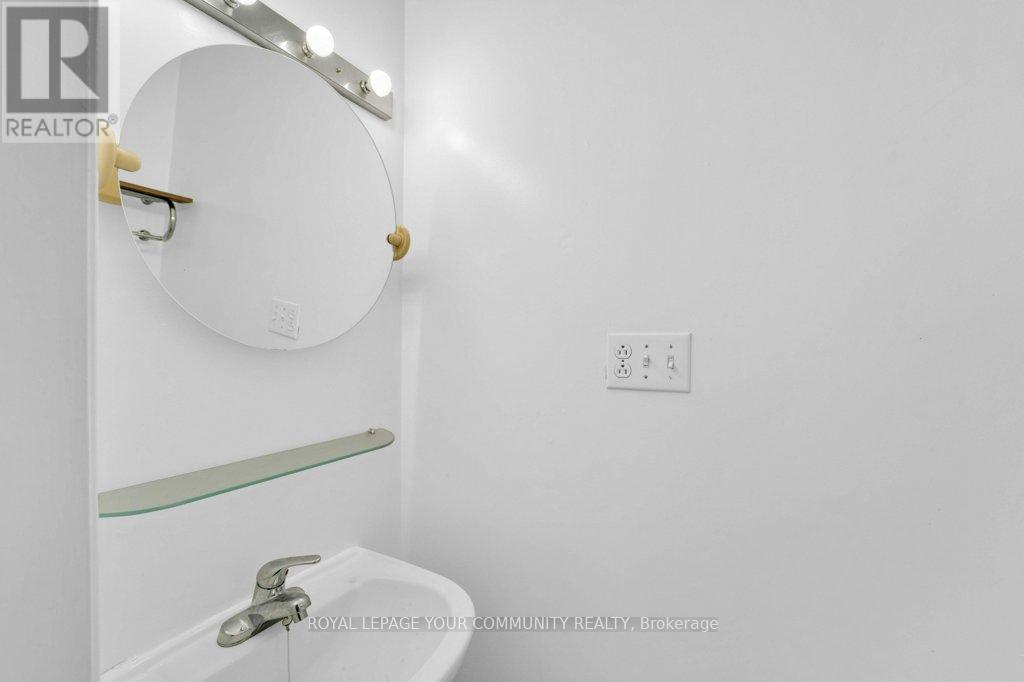 390 Davenport Road, Toronto, Ontario  M4V 1B4 - Photo 15 - C12418877