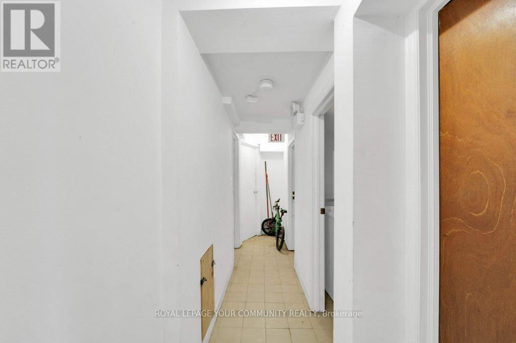 390 Davenport Road, Toronto, Ontario  M4V 1B4 - Photo 21 - C12418877