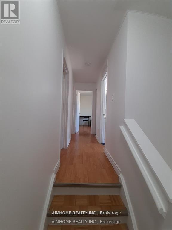 Room3 - 26 Courville Coachway, Toronto, Ontario  M2J 3V5 - Photo 4 - C12418902