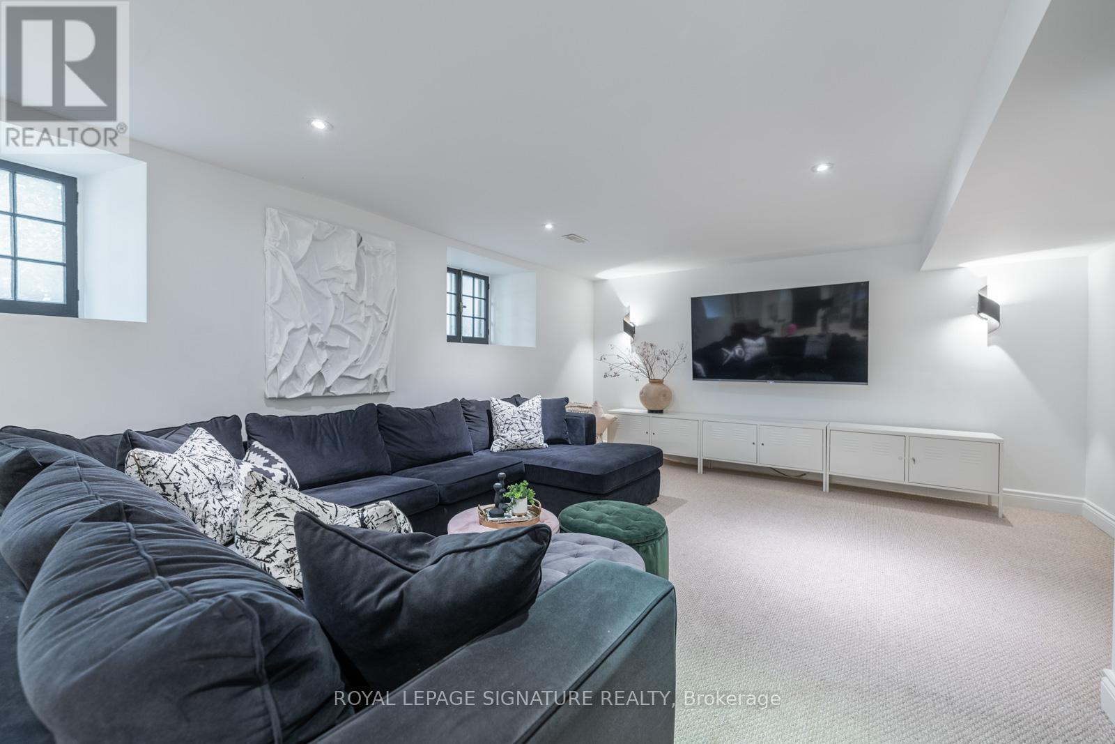 171 Old Forest Hill Road, Toronto, Ontario  M6C 2G7 - Photo 26 - C12418940