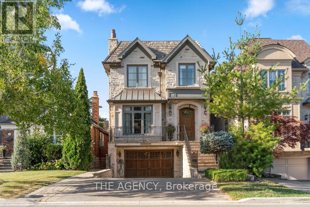 12 Dunblaine Avenue, Toronto, Ontario  M5M 2R7 - Photo 1 - C12418945