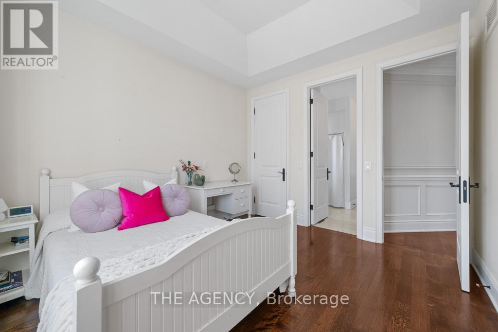 12 Dunblaine Avenue, Toronto, Ontario  M5M 2R7 - Photo 30 - C12418945