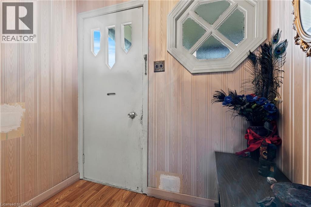 30 Frederick Avenue, Hamilton, Ontario  L8H 4K3 - Photo 5 - 40772245