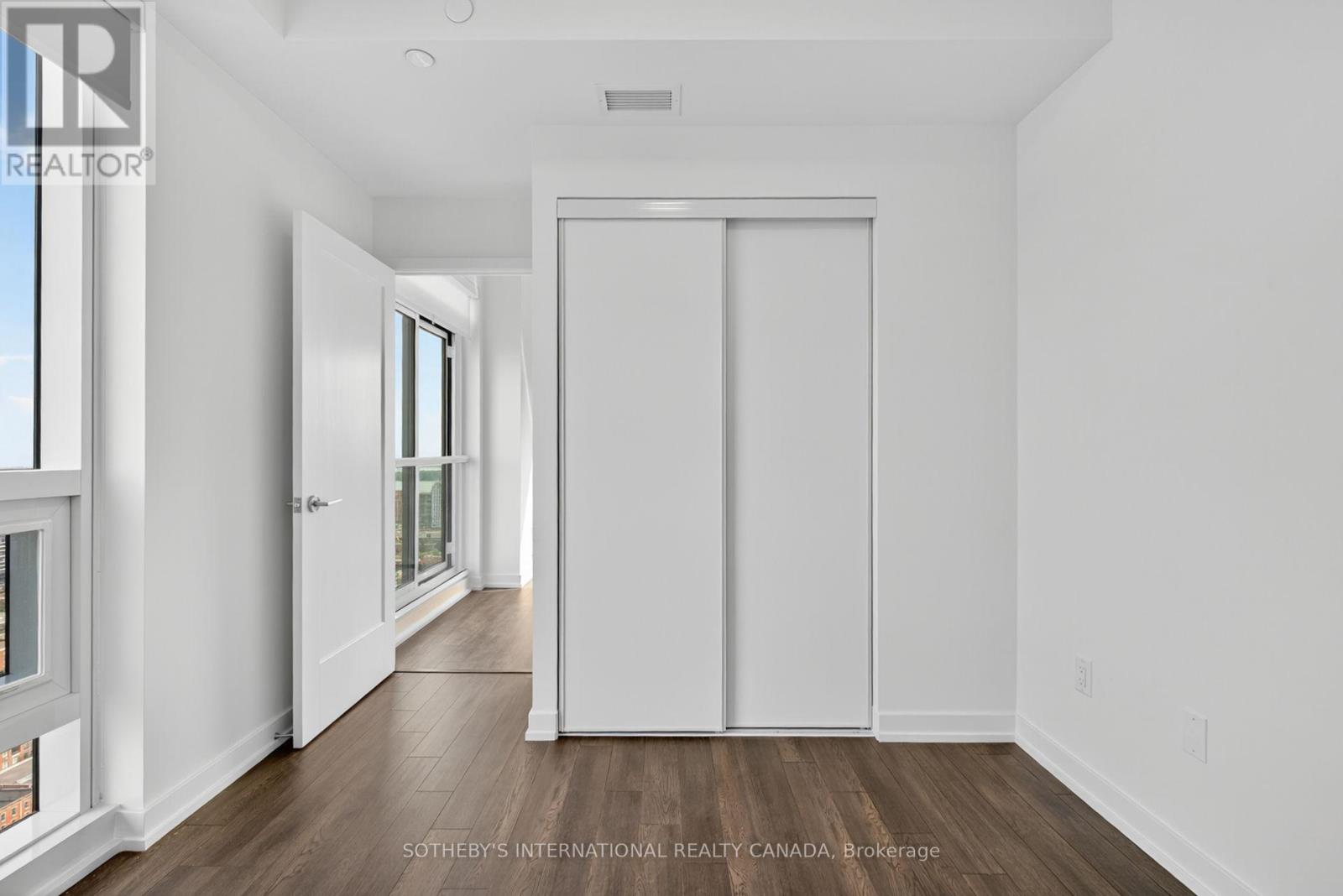 4207 - 89 Church Street, Toronto, Ontario  M5C 2G3 - Photo 32 - C12412830