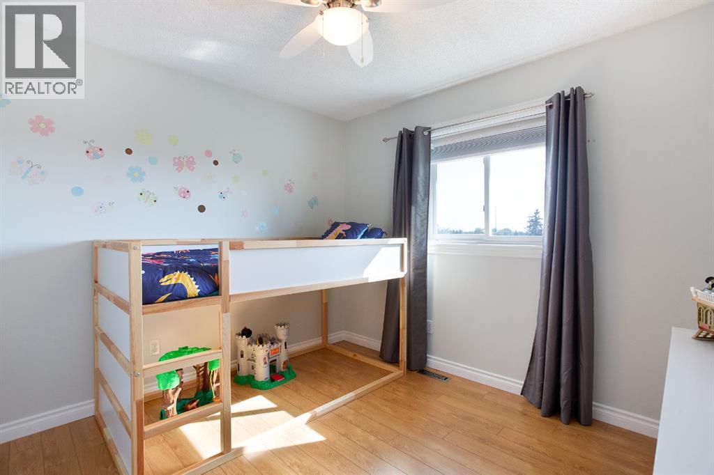 126 Elizabeth Way Se, Airdrie, Alberta  T4B 3T7 - Photo 15 - A2257194