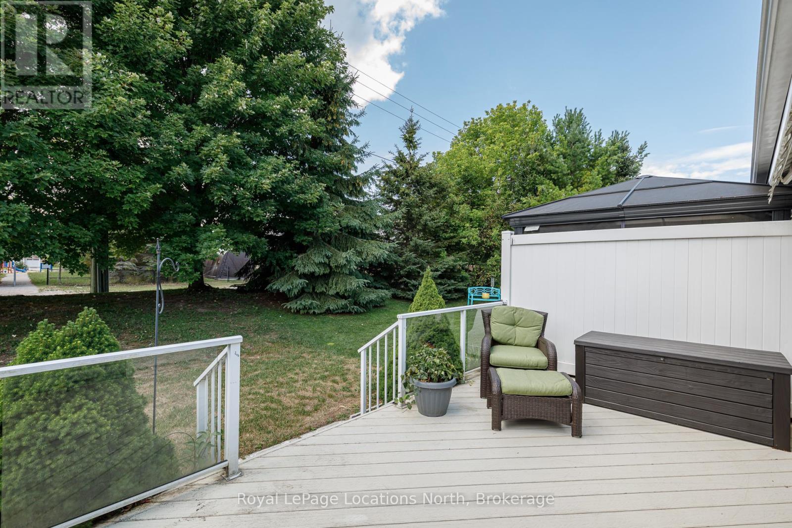 46 New York Avenue, Wasaga Beach, Ontario  L9Z 3A8 - Photo 35 - S12419036