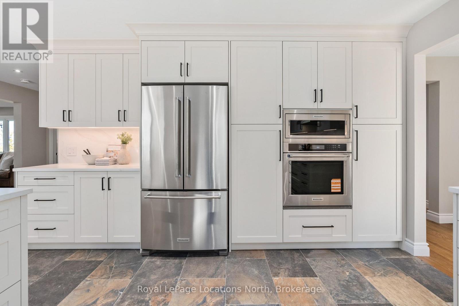 1862 Sunnidale 6/7 Side Road, Clearview, Ontario  L0M 1S0 - Photo 15 - S12419129