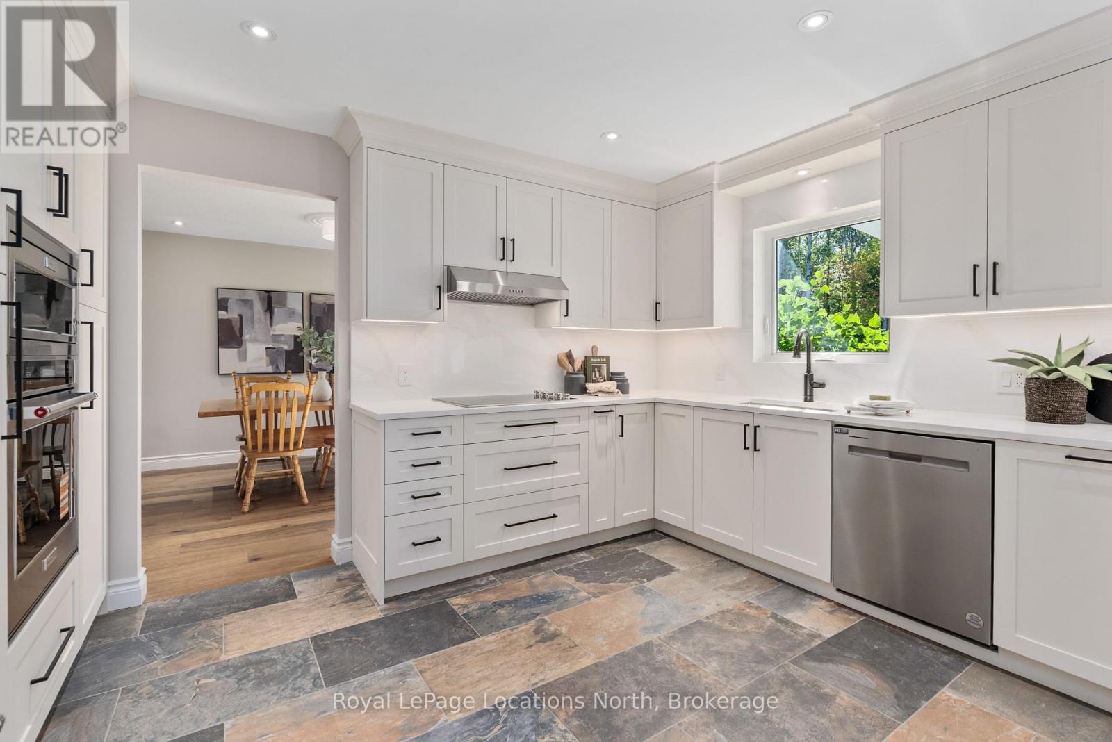 1862 Sunnidale 6/7 Side Road, Clearview, Ontario  L0M 1S0 - Photo 17 - S12419129